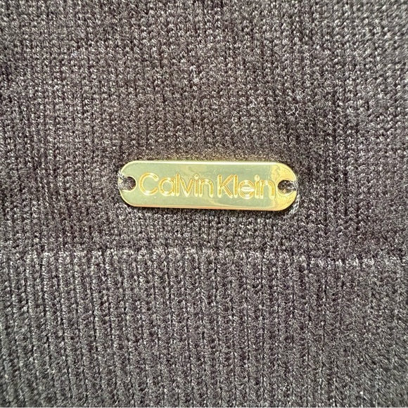 4/25$ Calvin Klein Long Sleeve Black Sweater With Pearl Neckline Size Small - Picture 5 of 9
